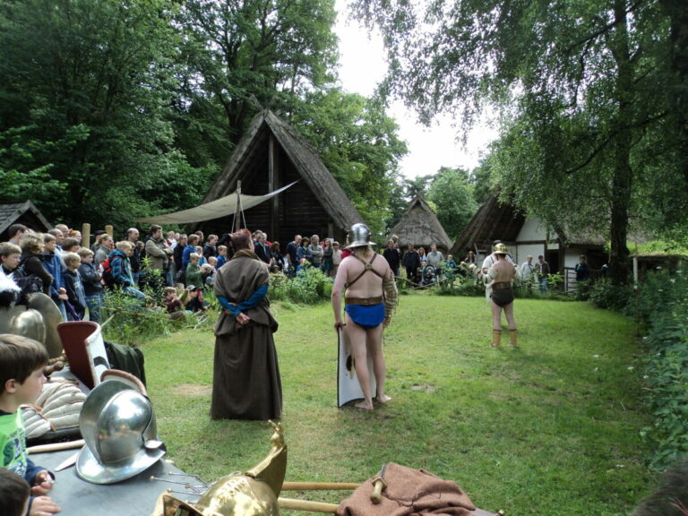 "Brot und Spiele" im Freilichtmuseum Oerlinghausen. Foto: AFM