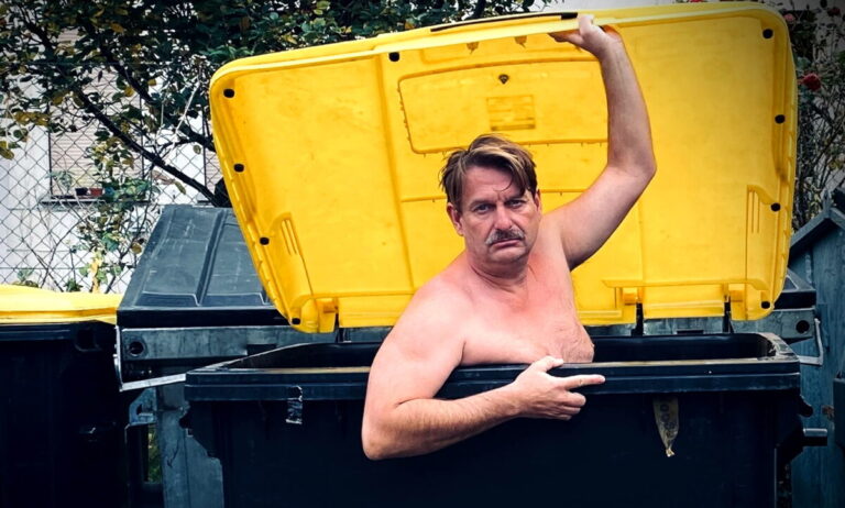 Seine fulminanten One-Man-Shows sind mitreißend, witzig, klug und sprühen nur so vor Spontanität. Foto: Jaqueline Friedrich