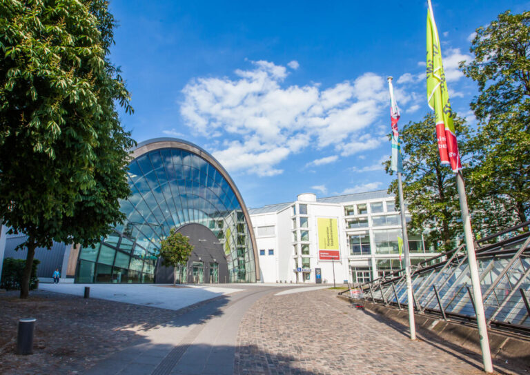 Zum Deutschen Tourismustag am 22. und 23. November 2023 werden mehr als 500 Fachleute der Tourismusbranche in der Bielefelder Stadthalle erwartet. Foto: Bielefeld Marketing GmbH