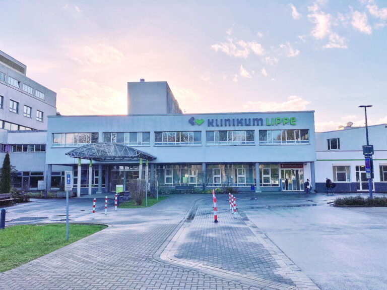 Wie geht es mit dem Lippe Klinikum Lemgo weiter? Foto: Reiner Toppmöller