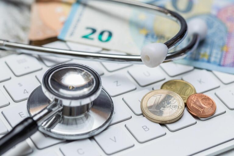 Beitragsanstieg in der Krankenkasse. Foto: © Verbraucherzentrale NRW