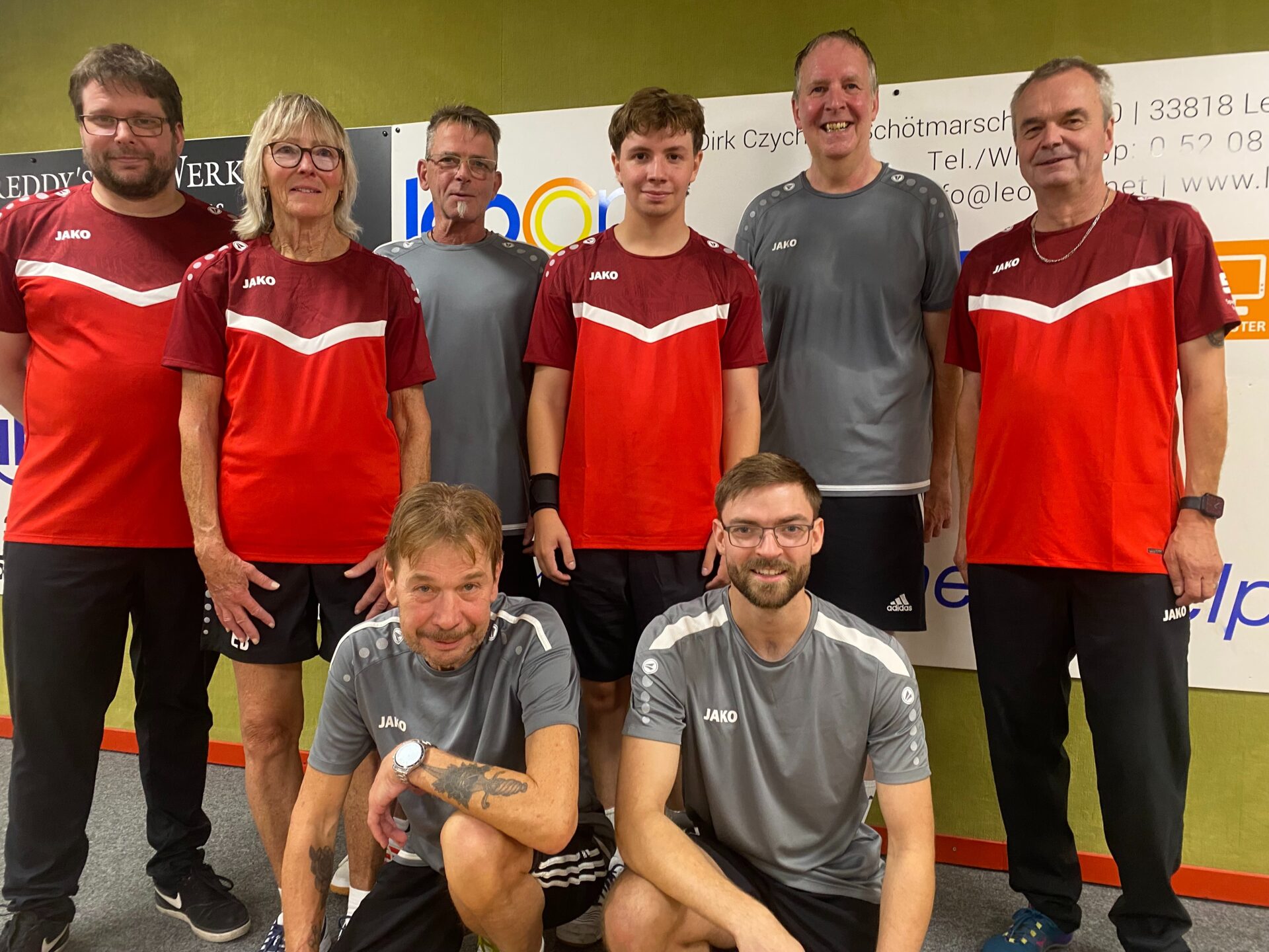 (hinten, v.l.) Jann Klein-Günnewyck, Erika Büker, Matthias Fordkord, Mika Gries, Manfred Lammert und Udo Keeb. (vorne, v.l.) Udo Buchwald und Arnd Stuckmann. Foto: Privat
