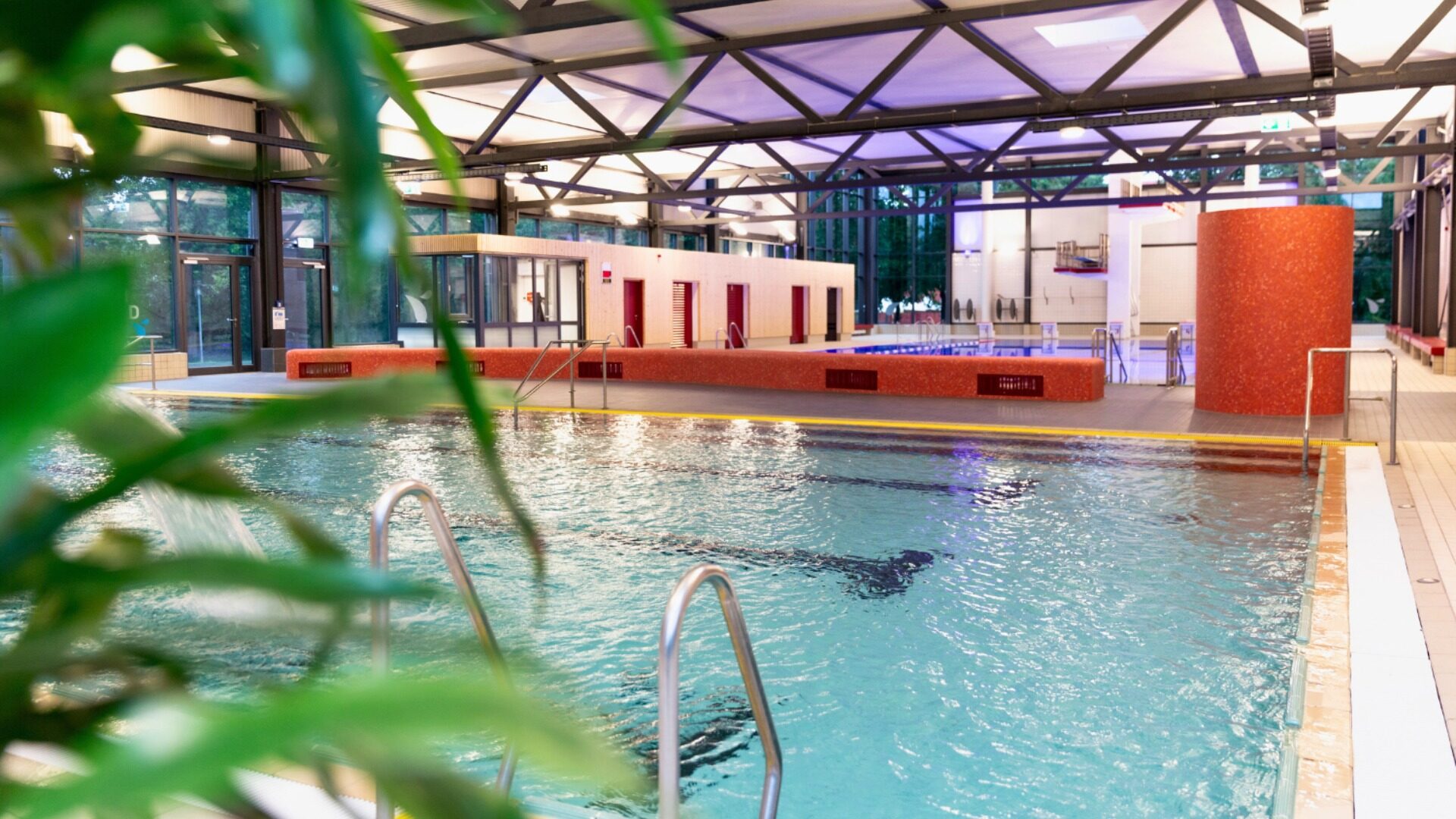 Neue Schwimmkurse im Lohfeld Bad. Foto: © Stadtwerke Bad Salzuflen