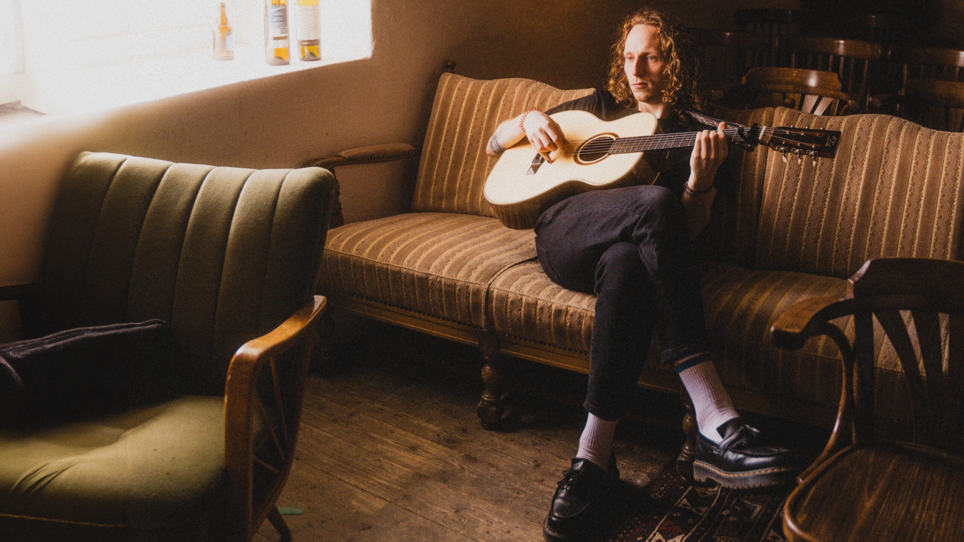 Finissage mit Singer-Songwriter Moe. Foto: Joschka Brings