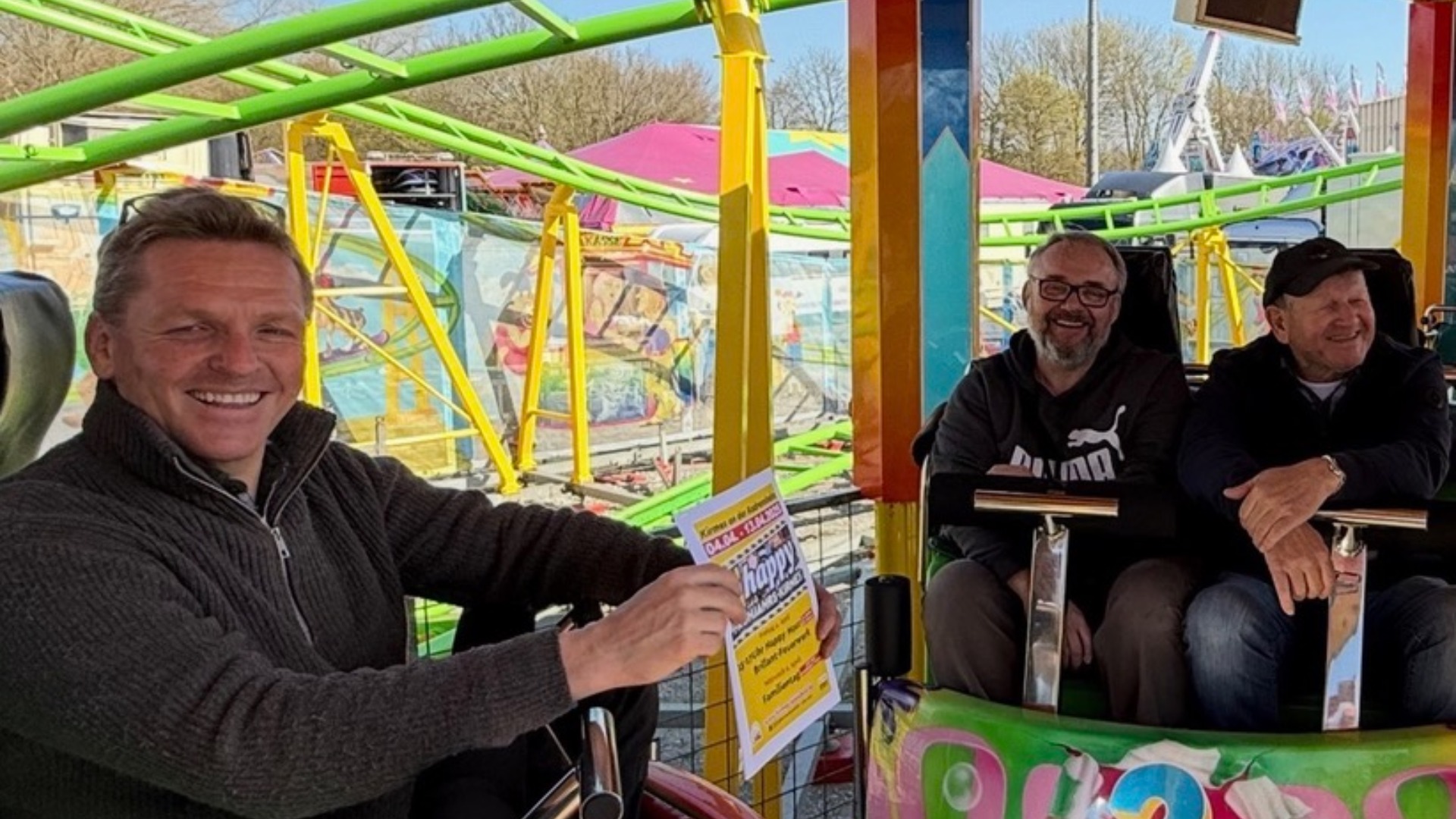Der Vorstand des Bielefelder Schaustellervereins als Veranstalter der Kirmes in Brackwede freut sich auf gutes Wetter und viele Besucher: (v.l.) Andre Schneider, 1. Vorsitzender,  Dirk Oberschelp, Hauptkassierer und der 2. Vorsitzende Klaus Rasch.  Fotos: G-M-W Werbeagentur