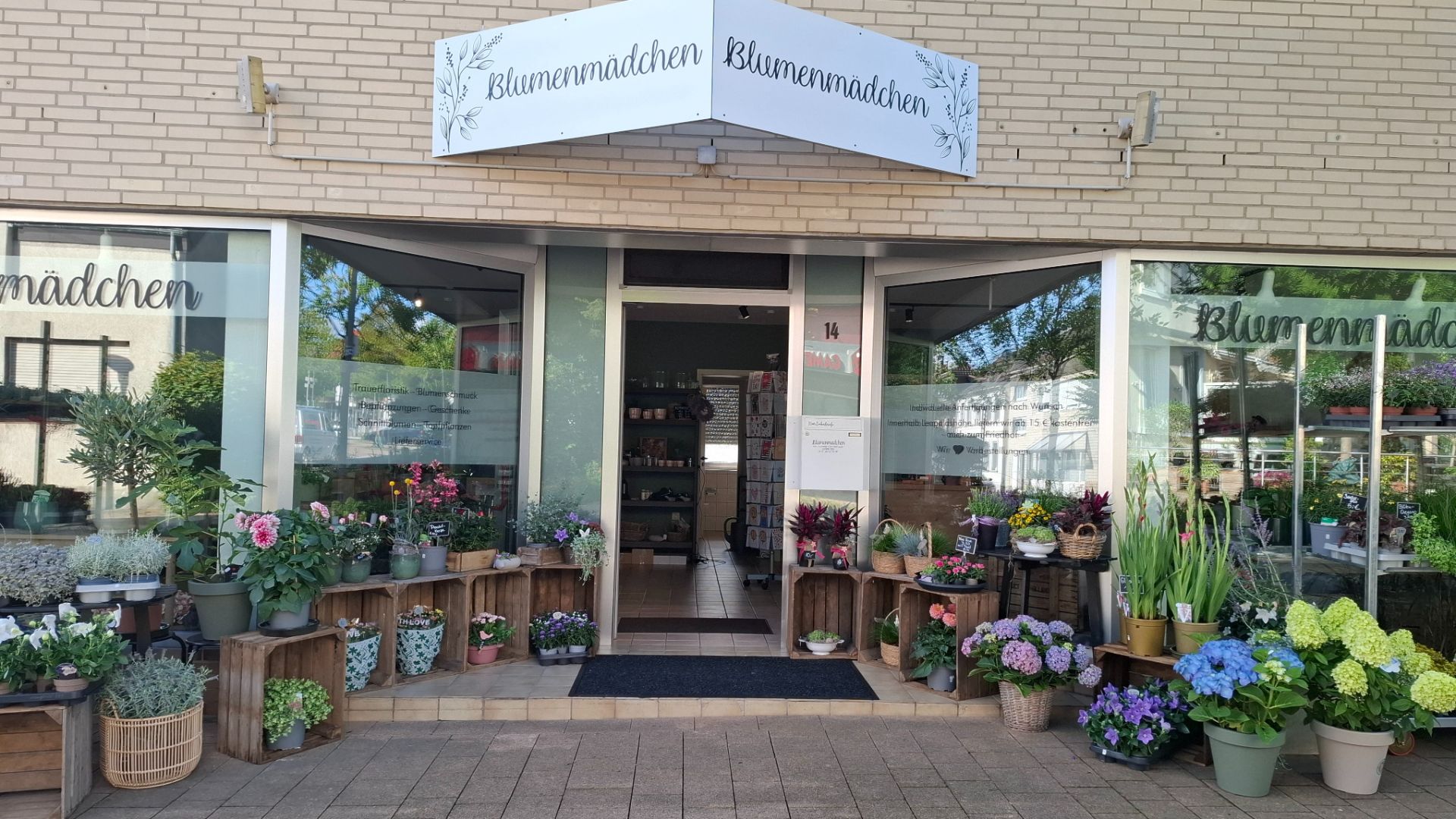 Noch läuft der Betrieb wie gewohnt: Das „Blumenmädchen“ in Leopoldshöhe soll erst zum Jahresende schließen. Inhaberin Yvonne Gronemeyer spricht von einer schwierigen, aber notwendigen Entscheidung. Foto: Privat