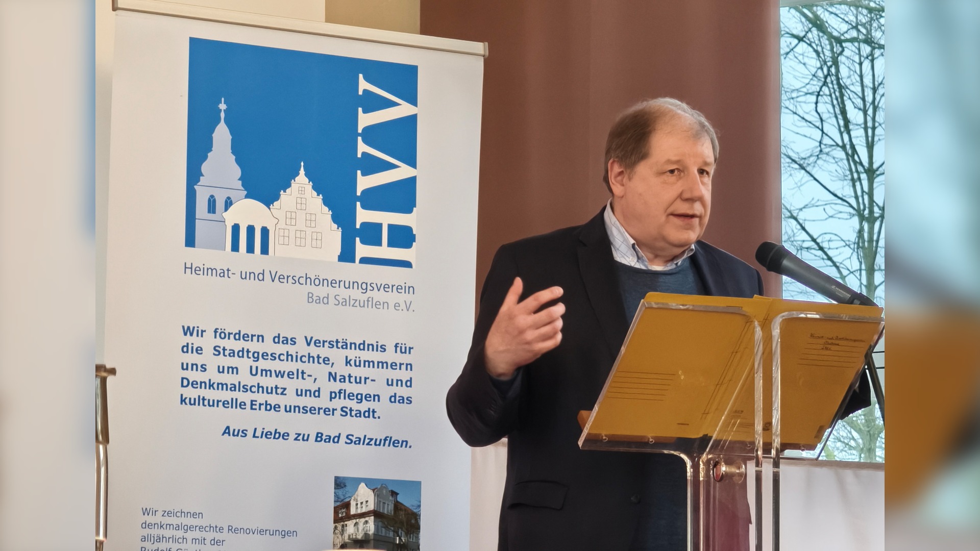 In seinem Rückblick ließ Dr. Stefan Wiesekopsieker noch einmal die Höhepunkte des Vereinslebens des vergangenen Jahres Revue passieren und gab einen Jubiläumsausblick. Foto: Michael Klein