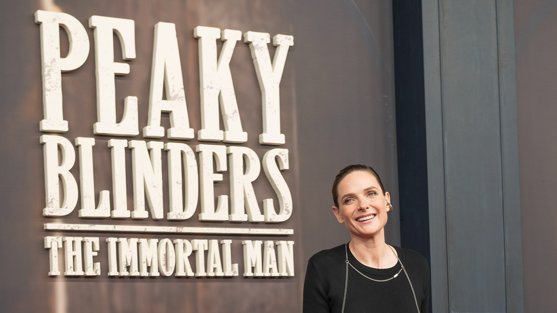 Auf dem roten Teppich gibt „Peaky Blinders“-Star Rebecca Ferguson Gas, ansonsten mag sie es bodenständig. (Foto: highgloss.de) (Foto: highgloss.de)