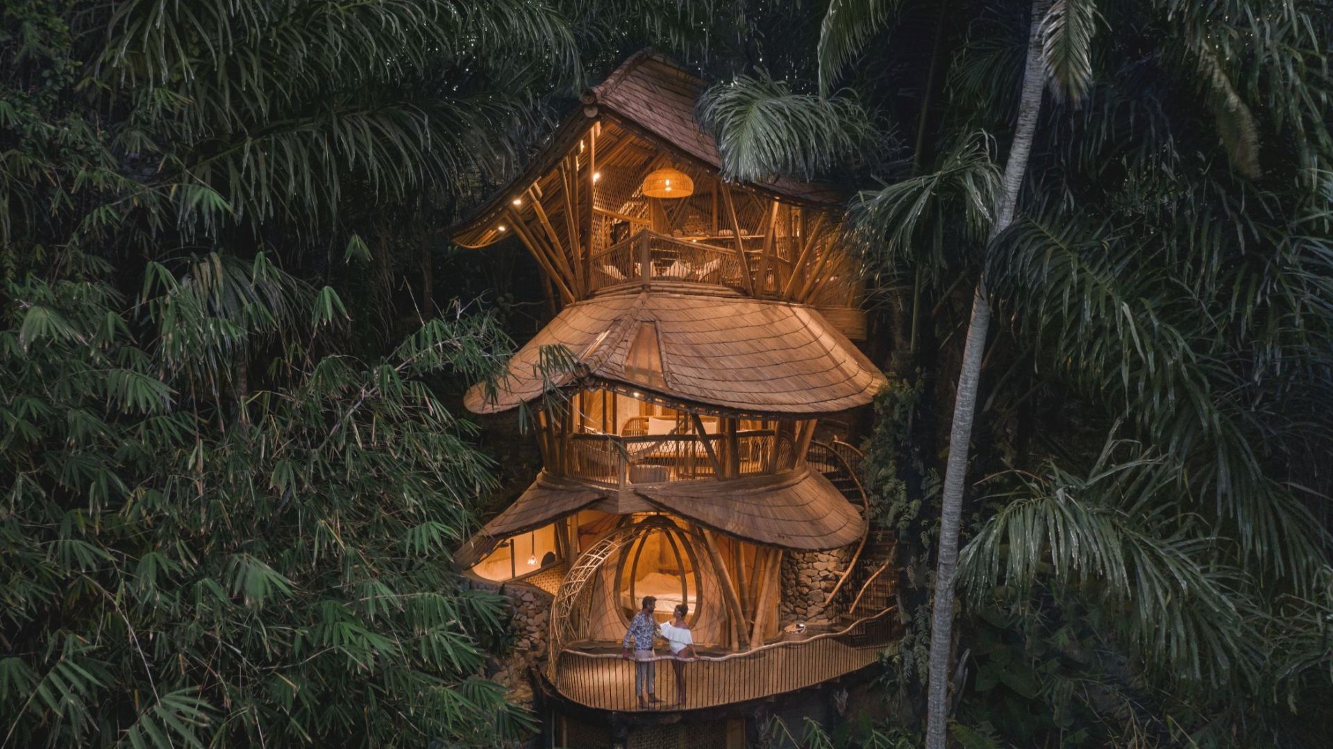 Fantastisch bauen – Haus im Villenkomplex "Green Village", einem Dorf aus modernen Bambushäusern auf Bali. Grafik: Green Village, BN IBUKU