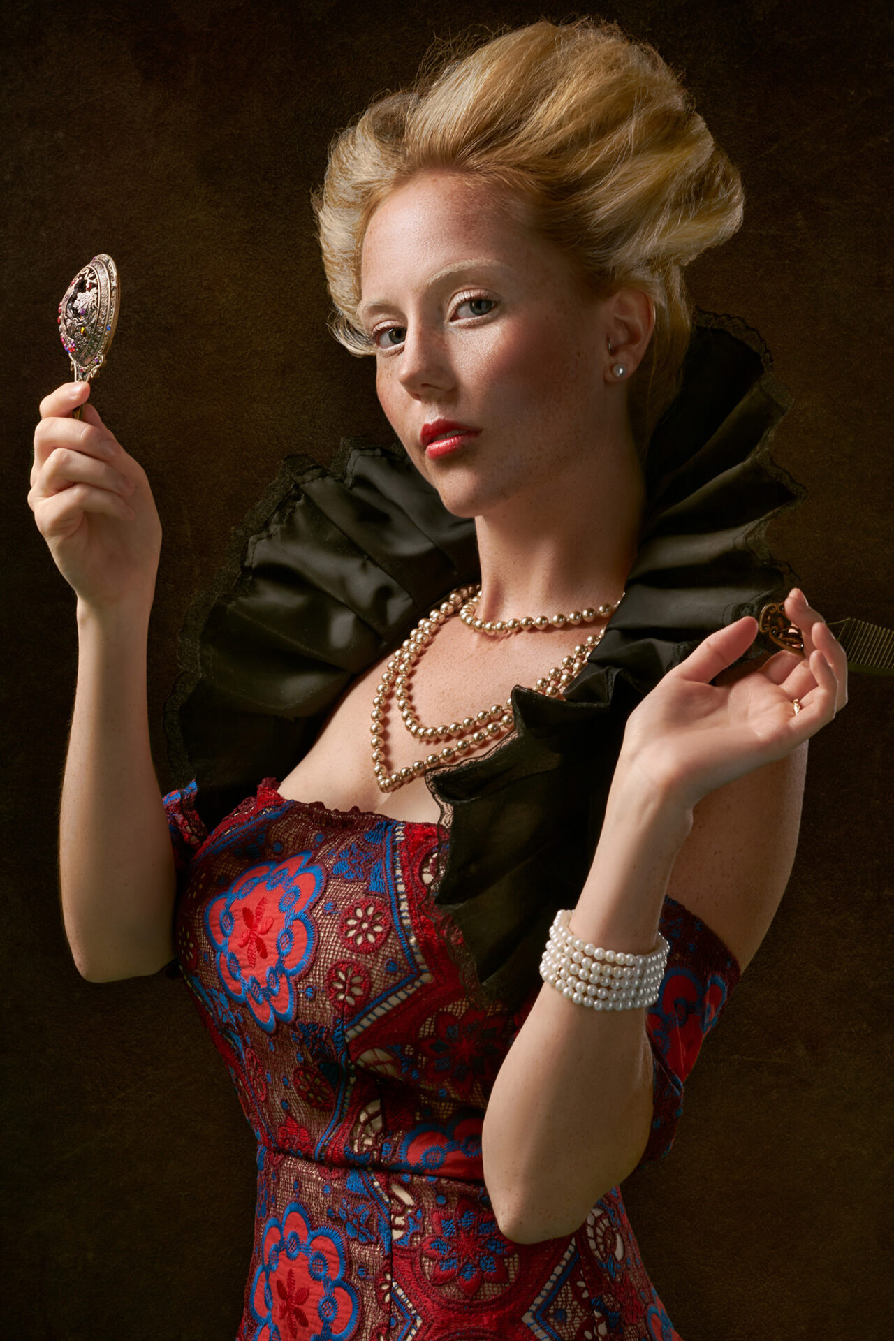 Spannendes rund ums Thema Mode erfährt man im Rahmen einer Erlebnisführung. Foto: Weserrenaissance-Museum Schloss Brake