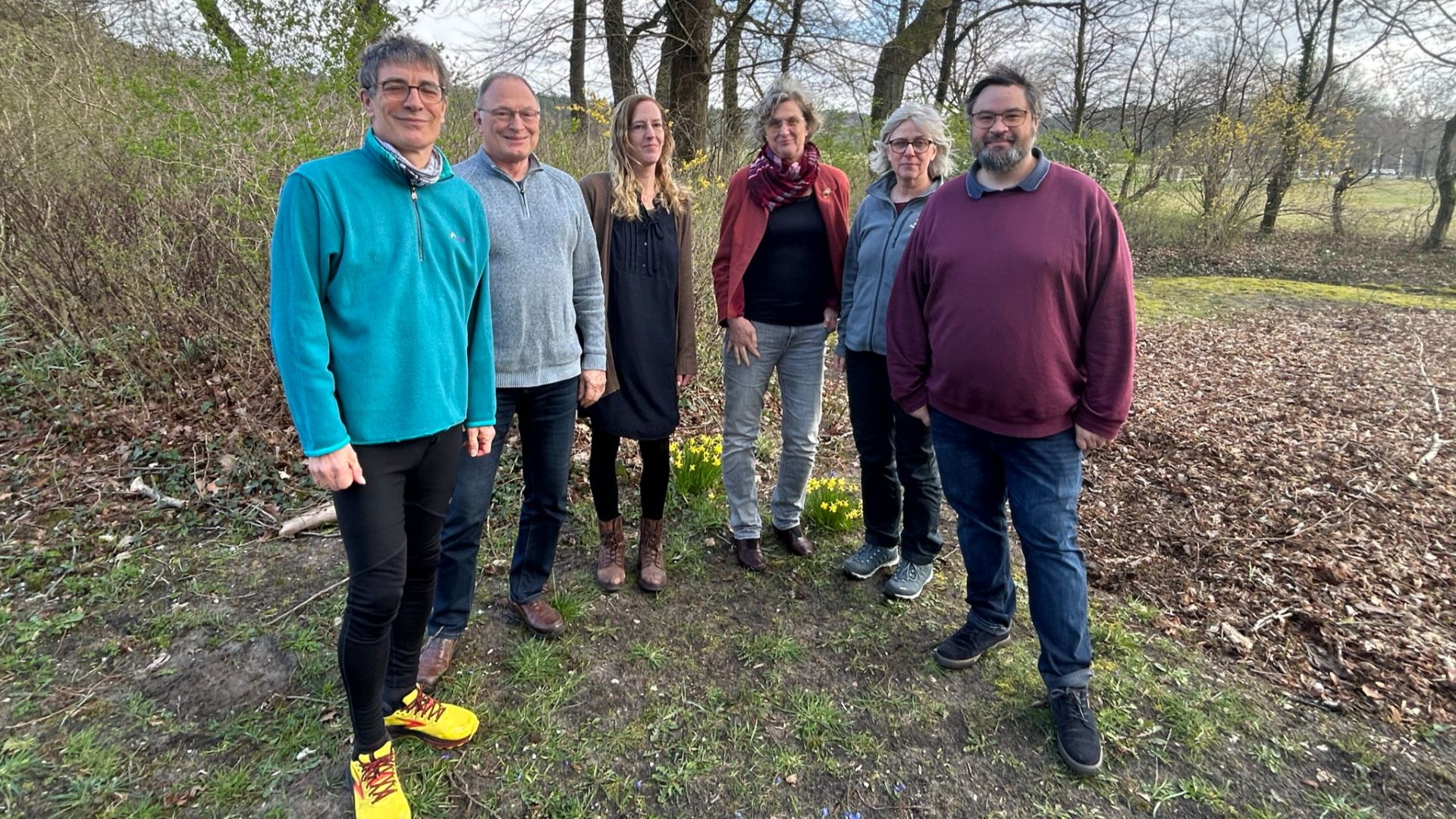Der amtierende Vorstand: Beisitzer Thomas Reimeier, Kassierer Michael Walde, Sprecherin Constanze Patrzek, Schriftführerin Ute Hansing-Held, Beisitzerin Karin Justus und Sprecher Philipp Kaibel. Foto: Grüne Oerlinghausen