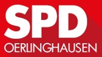 Weißer SPD Schriftzug mit Oerlinghausen darunter auf rotem Hintergrund